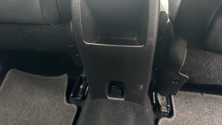 Renault Kadjar 1.3 TCE Dynamique S Nav 5dr Petrol Hatchback